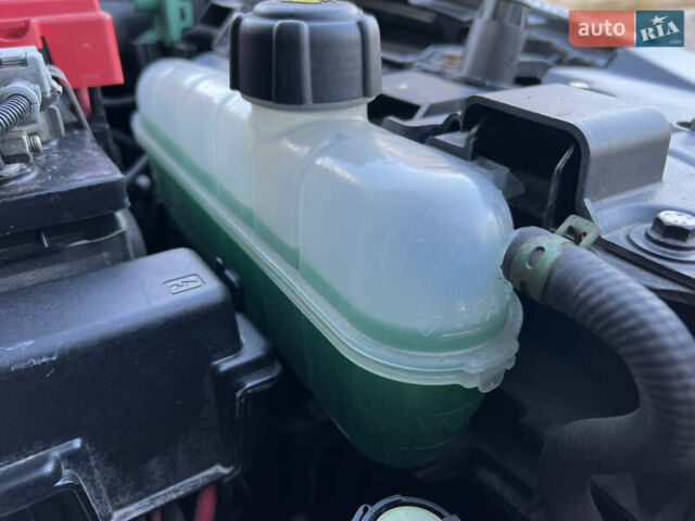 Чорний Рено Зое, об'ємом двигуна 0 л та пробігом 140 тис. км за 9200 $, фото 87 на Automoto.ua