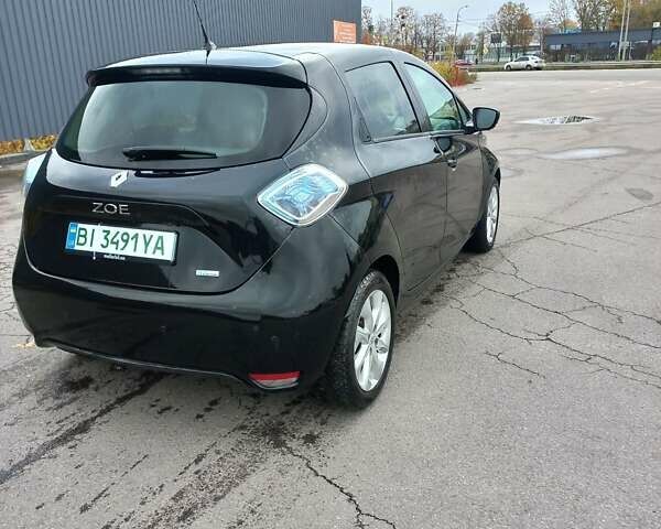 Чорний Рено Зое, об'ємом двигуна 0 л та пробігом 138 тис. км за 9999 $, фото 4 на Automoto.ua