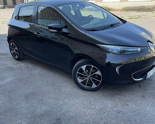 Черный Рено Зое, объемом двигателя 0 л и пробегом 126 тыс. км за 9000 $, фото 7 на Automoto.ua
