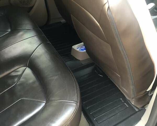 Черный Рено Зое, объемом двигателя 0 л и пробегом 165 тыс. км за 9500 $, фото 9 на Automoto.ua