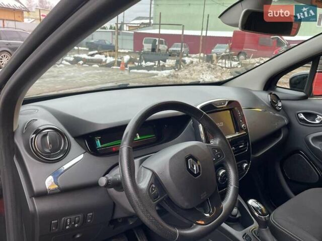 Чорний Рено Зое, об'ємом двигуна 0 л та пробігом 94 тис. км за 9700 $, фото 21 на Automoto.ua