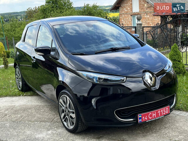 Черный Рено Зое, объемом двигателя 0 л и пробегом 91 тыс. км за 9150 $, фото 3 на Automoto.ua
