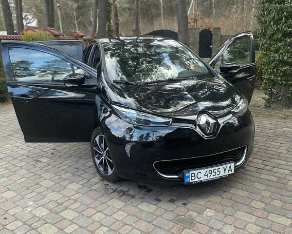 Черный Рено Зое, объемом двигателя 0 л и пробегом 98 тыс. км за 10100 $, фото 18 на Automoto.ua
