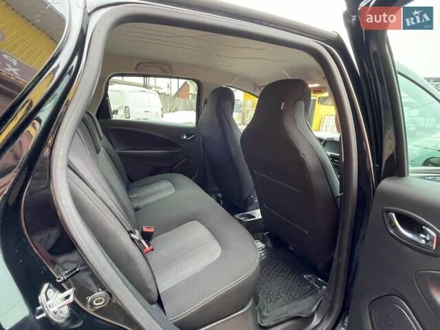 Чорний Рено Зое, об'ємом двигуна 0 л та пробігом 94 тис. км за 9700 $, фото 16 на Automoto.ua