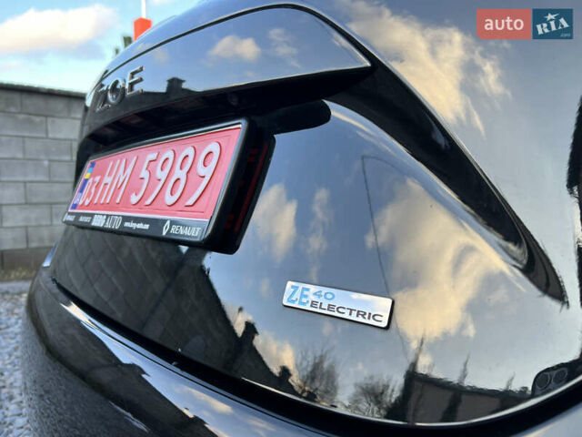 Чорний Рено Зое, об'ємом двигуна 0 л та пробігом 140 тис. км за 9200 $, фото 75 на Automoto.ua