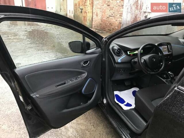 Рено Зое 2017 в Луцке на Automoto.ua Черный Рено Зое, объемом двигателя 0 л и пробегом 59 тыс. км за 9850 $, фото 1 на Automoto.ua