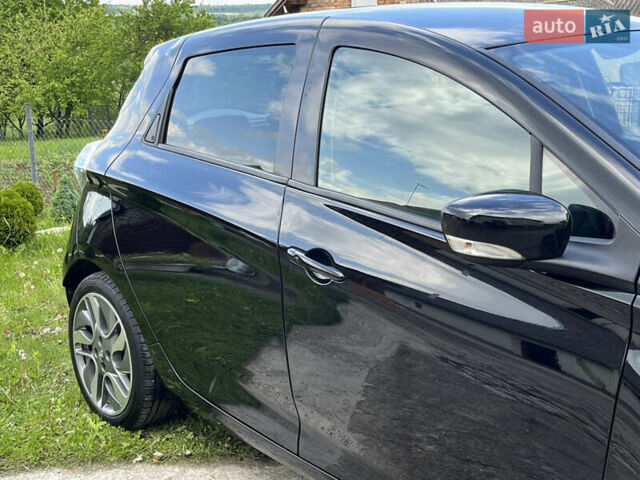 Черный Рено Зое, объемом двигателя 0 л и пробегом 91 тыс. км за 9150 $, фото 7 на Automoto.ua