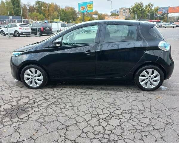 Чорний Рено Зое, об'ємом двигуна 0 л та пробігом 138 тис. км за 9999 $, фото 6 на Automoto.ua