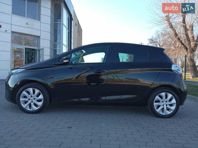 Черный Рено Зое, объемом двигателя 0 л и пробегом 69 тыс. км за 9300 $, фото 6 на Automoto.ua