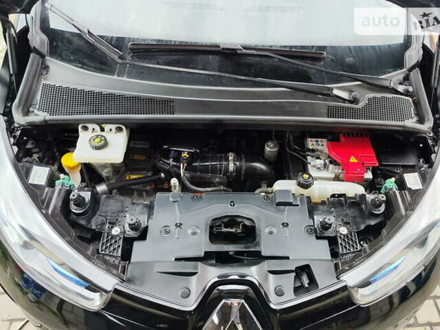 Черный Рено Зое, объемом двигателя 0 л и пробегом 97 тыс. км за 10200 $, фото 26 на Automoto.ua