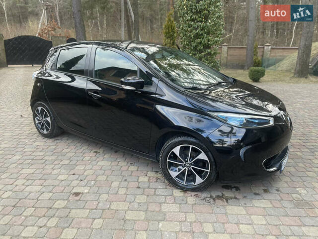 Черный Рено Зое, объемом двигателя 0 л и пробегом 98 тыс. км за 10100 $, фото 8 на Automoto.ua