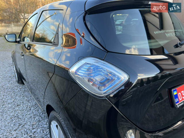Чорний Рено Зое, об'ємом двигуна 0 л та пробігом 140 тис. км за 9200 $, фото 28 на Automoto.ua
