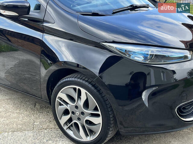 Черный Рено Зое, объемом двигателя 0 л и пробегом 91 тыс. км за 9150 $, фото 8 на Automoto.ua