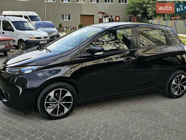 Черный Рено Зое, объемом двигателя 0 л и пробегом 116 тыс. км за 9500 $, фото 5 на Automoto.ua