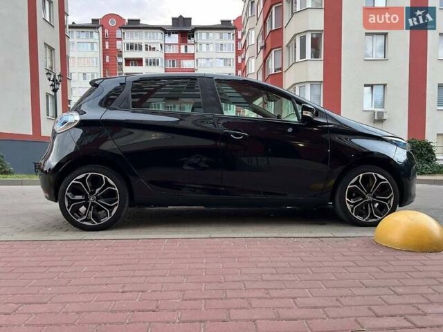 Черный Рено Зое, объемом двигателя 0 л и пробегом 141 тыс. км за 9000 $, фото 4 на Automoto.ua