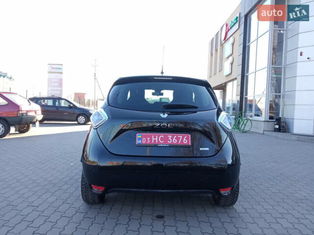Черный Рено Зое, объемом двигателя 0 л и пробегом 69 тыс. км за 9300 $, фото 4 на Automoto.ua