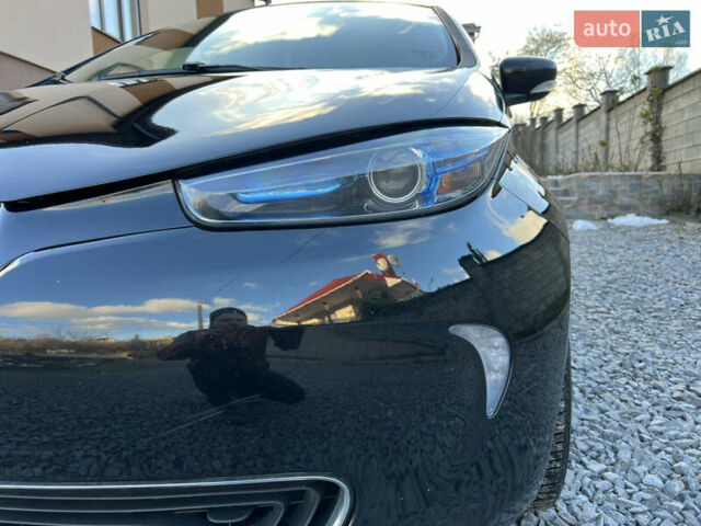 Чорний Рено Зое, об'ємом двигуна 0 л та пробігом 140 тис. км за 9200 $, фото 26 на Automoto.ua