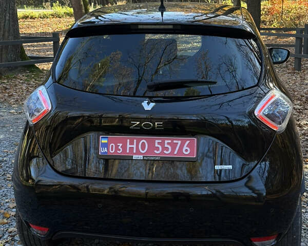 Чорний Рено Зое, об'ємом двигуна 0 л та пробігом 70 тис. км за 9999 $, фото 6 на Automoto.ua