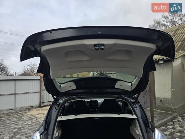 Чорний Рено Зое, об'ємом двигуна 0 л та пробігом 100 тис. км за 8999 $, фото 37 на Automoto.ua