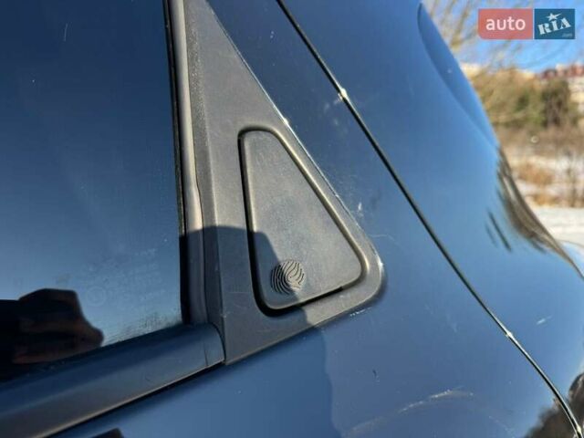 Чорний Рено Зое, об'ємом двигуна 0 л та пробігом 117 тис. км за 9700 $, фото 9 на Automoto.ua