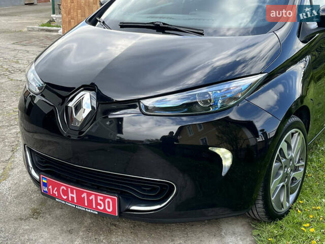 Черный Рено Зое, объемом двигателя 0 л и пробегом 91 тыс. км за 9150 $, фото 19 на Automoto.ua