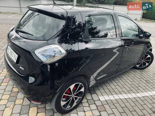 Черный Рено Зое, объемом двигателя 0 л и пробегом 59 тыс. км за 9985 $, фото 19 на Automoto.ua