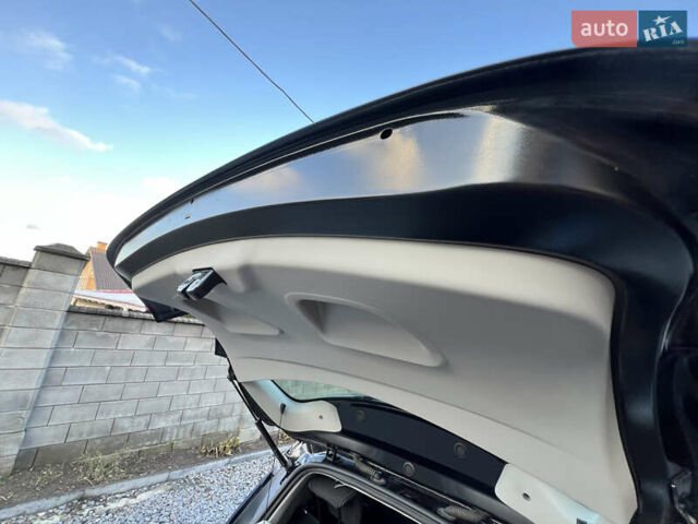 Чорний Рено Зое, об'ємом двигуна 0 л та пробігом 140 тис. км за 9200 $, фото 83 на Automoto.ua