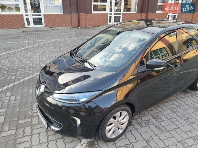 Черный Рено Зое, объемом двигателя 0 л и пробегом 105 тыс. км за 7300 $, фото 14 на Automoto.ua