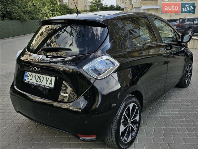 Черный Рено Зое, объемом двигателя 0 л и пробегом 116 тыс. км за 9500 $, фото 1 на Automoto.ua