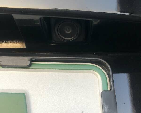 Черный Рено Зое, объемом двигателя 0 л и пробегом 165 тыс. км за 9500 $, фото 2 на Automoto.ua