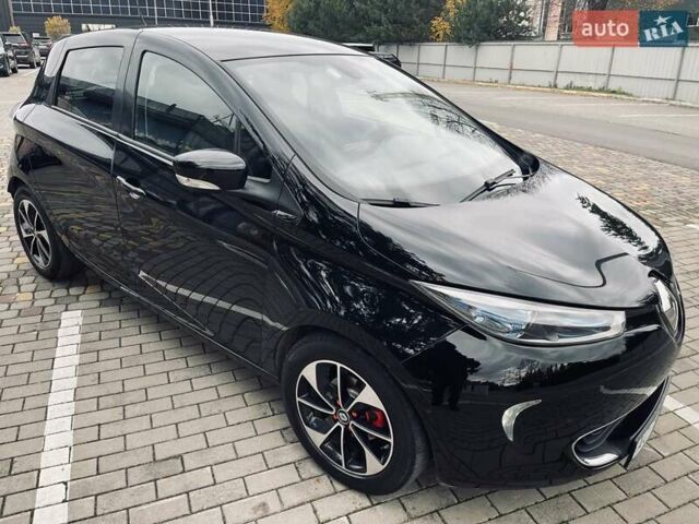 Черный Рено Зое, объемом двигателя 0 л и пробегом 59 тыс. км за 10450 $, фото 21 на Automoto.ua