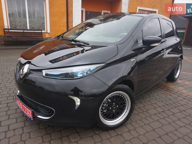 Черный Рено Зое, объемом двигателя 0 л и пробегом 83 тыс. км за 10200 $, фото 12 на Automoto.ua