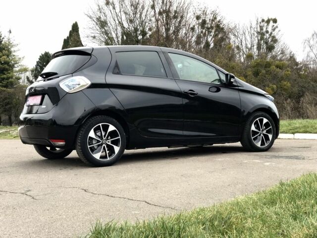 Чорний Рено Зое, об'ємом двигуна 0 л та пробігом 68 тис. км за 9500 $, фото 6 на Automoto.ua