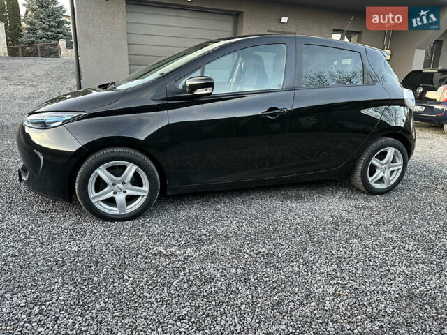 Черный Рено Зое, объемом двигателя 0 л и пробегом 152 тыс. км за 8700 $, фото 4 на Automoto.ua