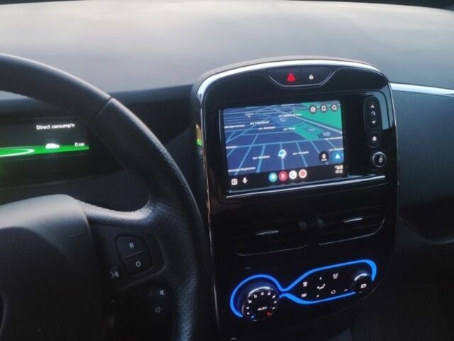 Рено Зое 2018 в Кривом Роге на Automoto.ua Черный Рено Зое, объемом двигателя 0 л и пробегом 8 тыс. км за 11000 $, фото 6 на Automoto.ua