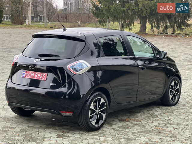 Черный Рено Зое, объемом двигателя 0 л и пробегом 85 тыс. км за 9600 $, фото 16 на Automoto.ua