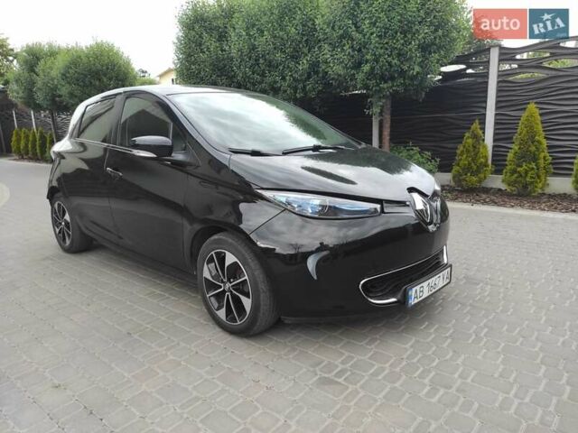 Черный Рено Зое, объемом двигателя 0 л и пробегом 168 тыс. км за 8250 $, фото 1 на Automoto.ua