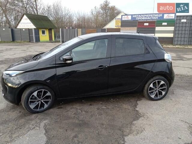 Черный Рено Зое, объемом двигателя 0 л и пробегом 101 тыс. км за 8750 $, фото 26 на Automoto.ua