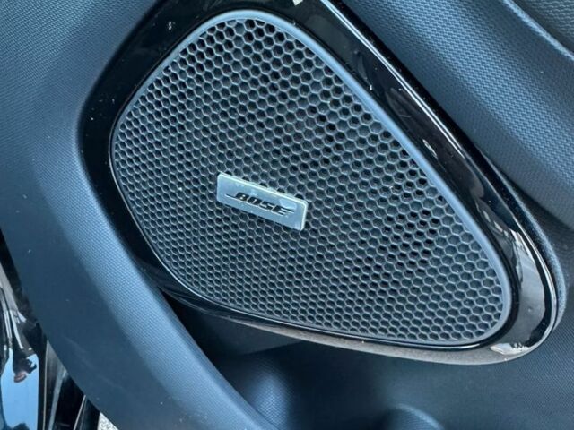 Черный Рено Зое, объемом двигателя 0 л и пробегом 64 тыс. км за 9100 $, фото 4 на Automoto.ua