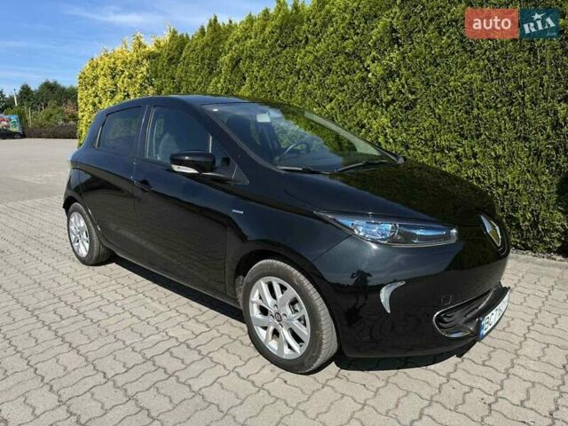 Черный Рено Зое, объемом двигателя 0 л и пробегом 14 тыс. км за 12400 $, фото 15 на Automoto.ua