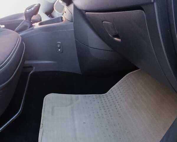 Чорний Рено Зое, об'ємом двигуна 0 л та пробігом 85 тис. км за 9800 $, фото 20 на Automoto.ua