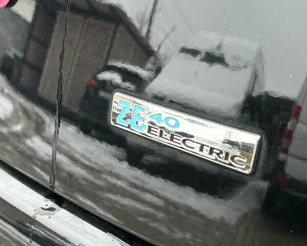 Чорний Рено Зое, об'ємом двигуна 0 л та пробігом 100 тис. км за 8499 $, фото 21 на Automoto.ua