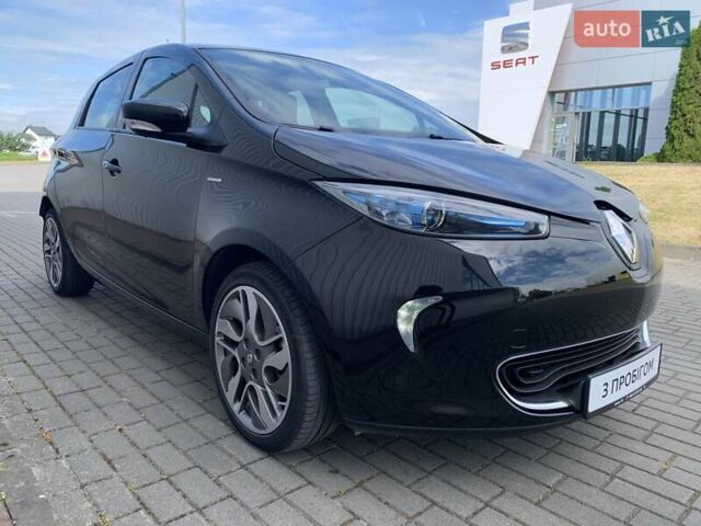 Черный Рено Зое, объемом двигателя 0 л и пробегом 33 тыс. км за 11999 $, фото 9 на Automoto.ua