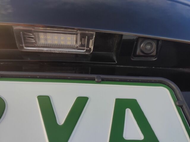 Черный Рено Зое, объемом двигателя 0 л и пробегом 128 тыс. км за 9600 $, фото 16 на Automoto.ua