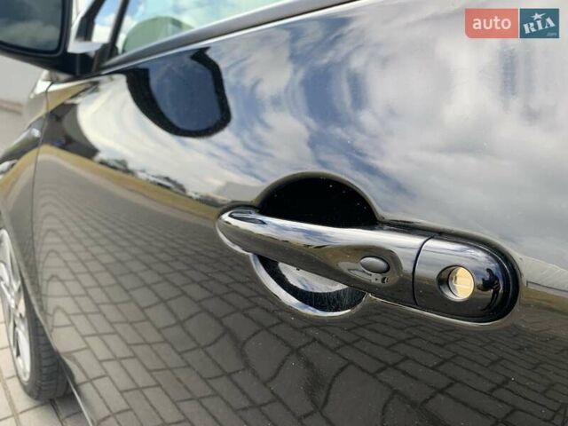 Черный Рено Зое, объемом двигателя 0 л и пробегом 33 тыс. км за 11999 $, фото 13 на Automoto.ua