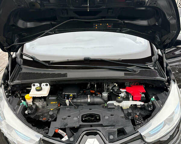 Чорний Рено Зое, об'ємом двигуна 0 л та пробігом 100 тис. км за 8499 $, фото 12 на Automoto.ua