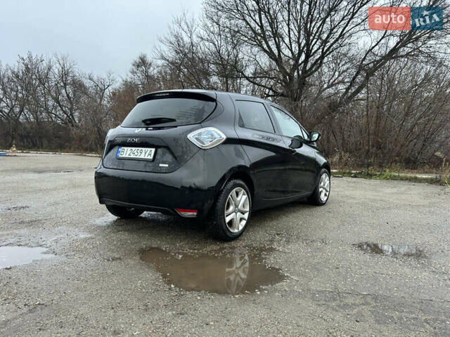 Черный Рено Зое, объемом двигателя 0 л и пробегом 51 тыс. км за 10400 $, фото 2 на Automoto.ua