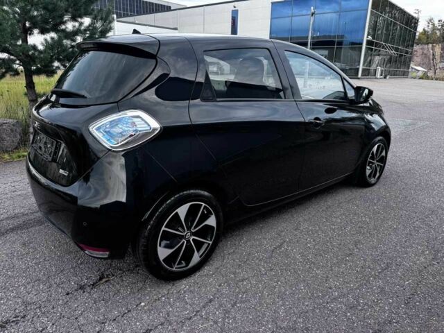 Черный Рено Зое, объемом двигателя 0 л и пробегом 58 тыс. км за 9200 $, фото 2 на Automoto.ua