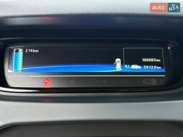 Чорний Рено Зое, об'ємом двигуна 0 л та пробігом 100 тис. км за 8499 $, фото 31 на Automoto.ua