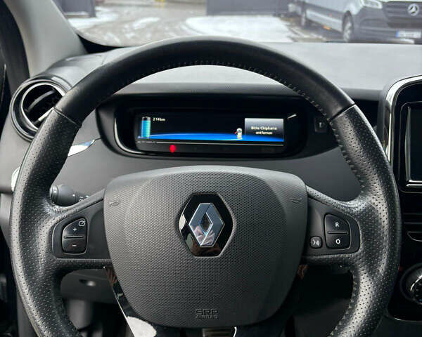 Чорний Рено Зое, об'ємом двигуна 0 л та пробігом 100 тис. км за 8499 $, фото 30 на Automoto.ua